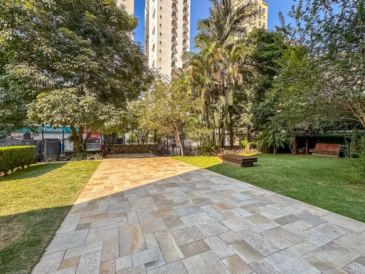 Apartamento, 3 quartos, 190 m² - Foto 1
