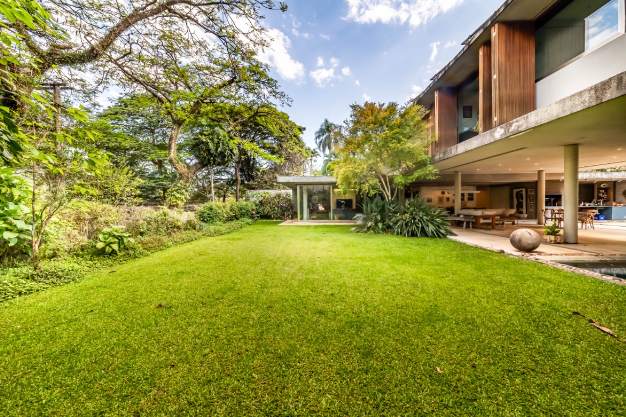 Casa, 3 quartos, 1040 m² - Foto 2
