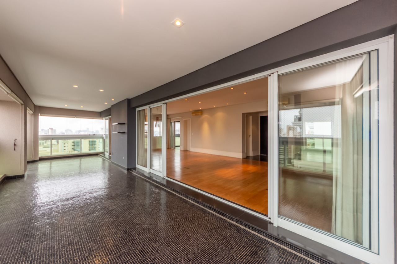 Apartamento, 4 quartos, 240 m² - Foto 2