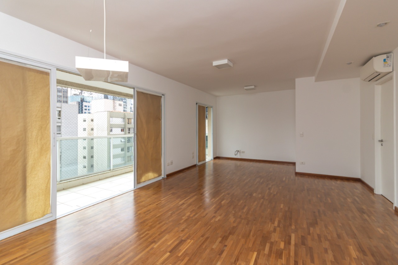 Apartamento, 3 quartos, 140 m² - Foto 2