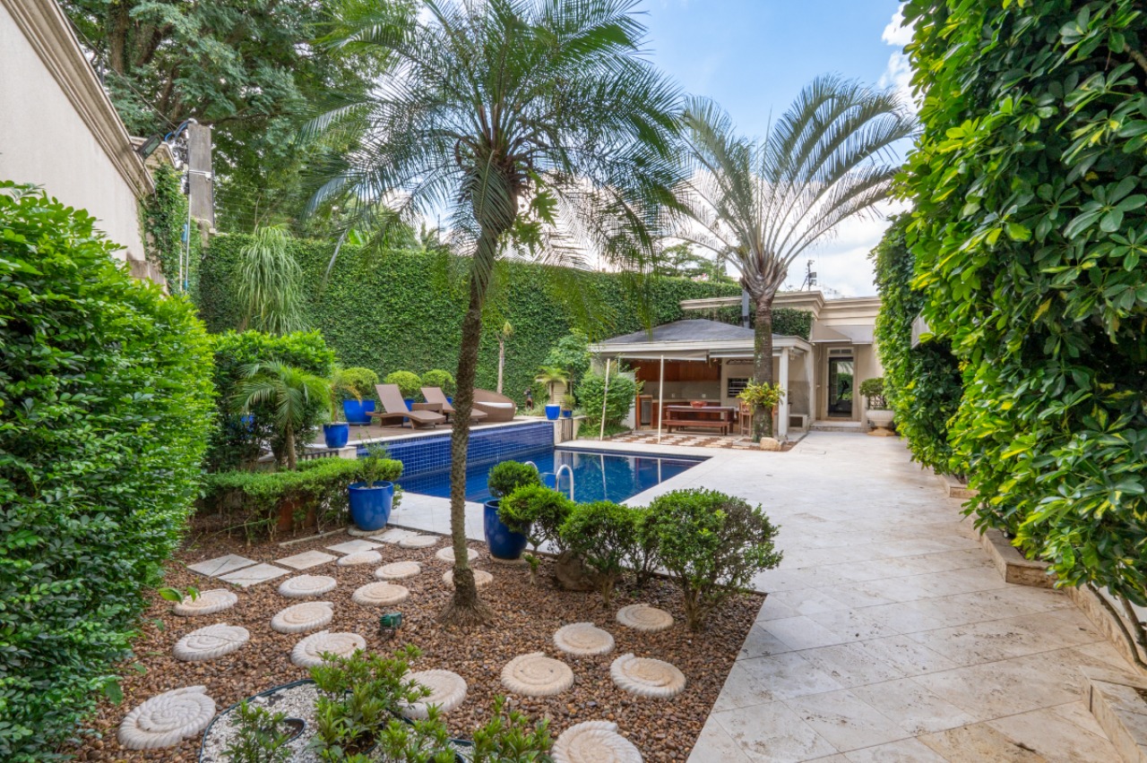 Casa, 5 quartos, 600 m² - Foto 2