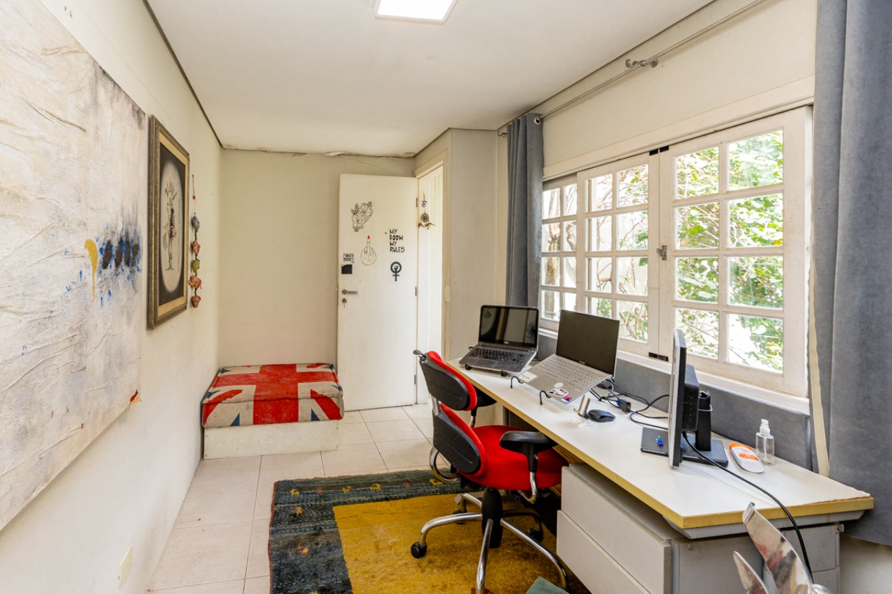 Casa, 4 quartos, 260 m² - Foto 8