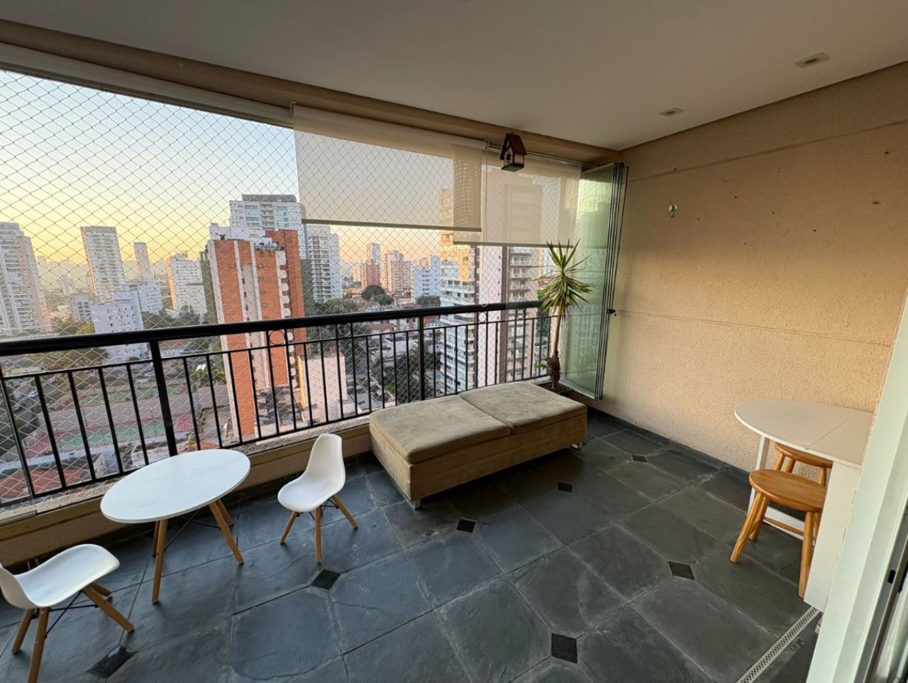 Apartamento, 3 quartos, 115 m² - Foto 1