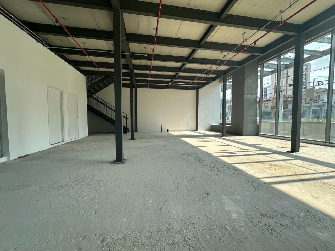 Loja-Salão, 304 m² - Foto 2