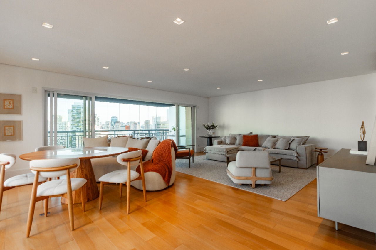 Apartamento, 3 quartos, 275 m² - Foto 2
