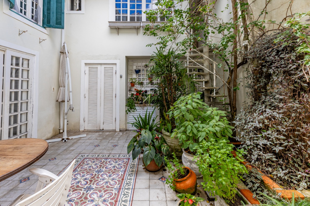 Casa, 4 quartos, 260 m² - Foto 9