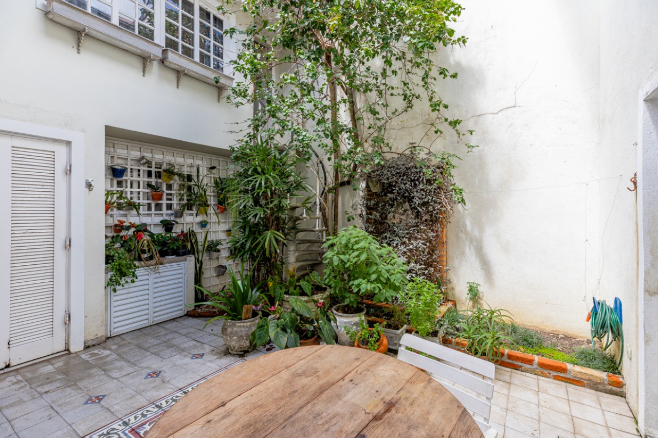 Casa, 4 quartos, 260 m² - Foto 24