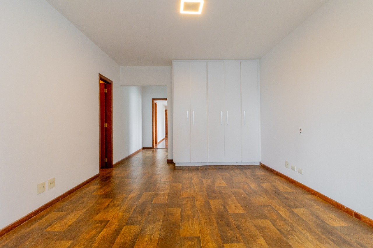 Apartamento, 3 quartos, 240 m² - Foto 16
