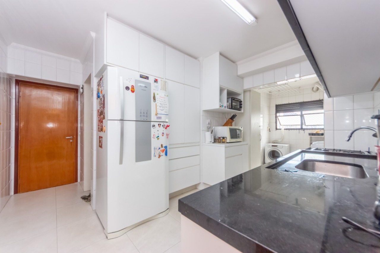 Apartamento, 4 quartos, 140 m² - Foto 10