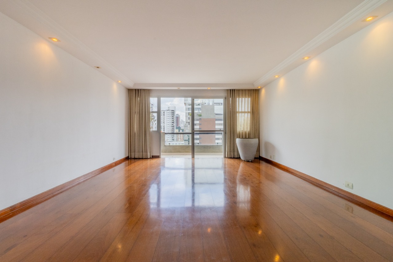 Apartamento, 3 quartos, 240 m² - Foto 4
