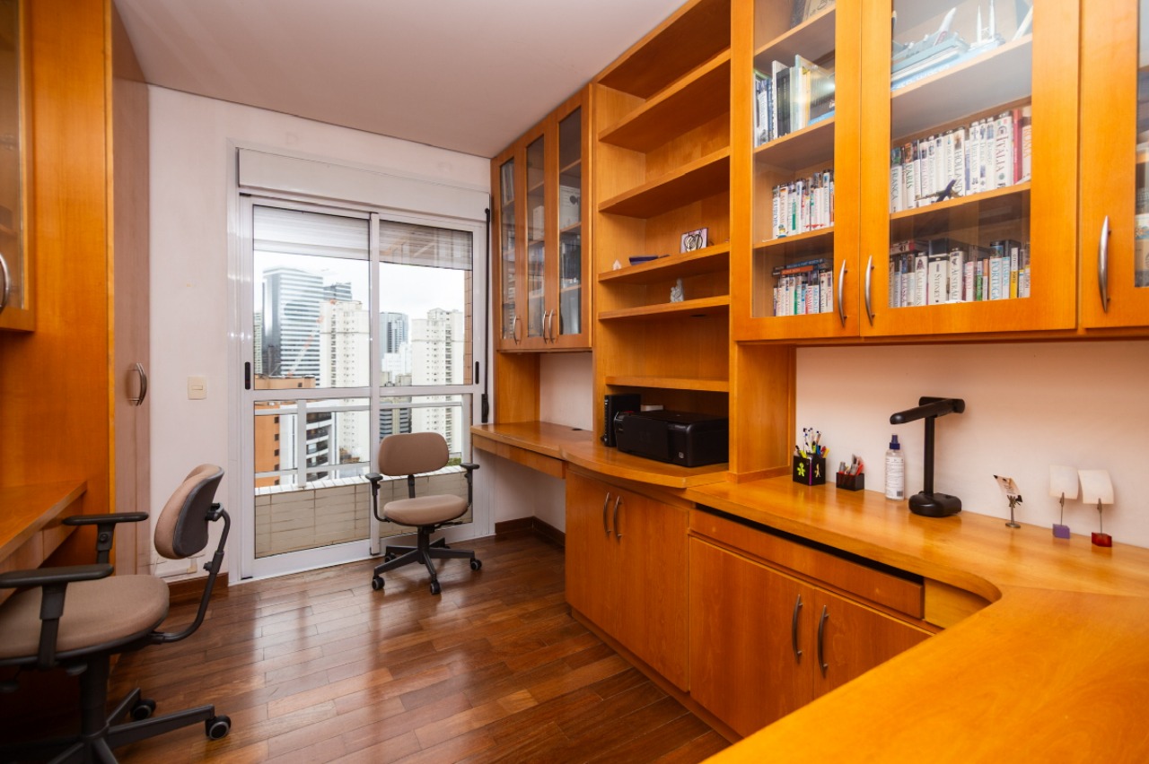Apartamento, 4 quartos, 210 m² - Foto 38