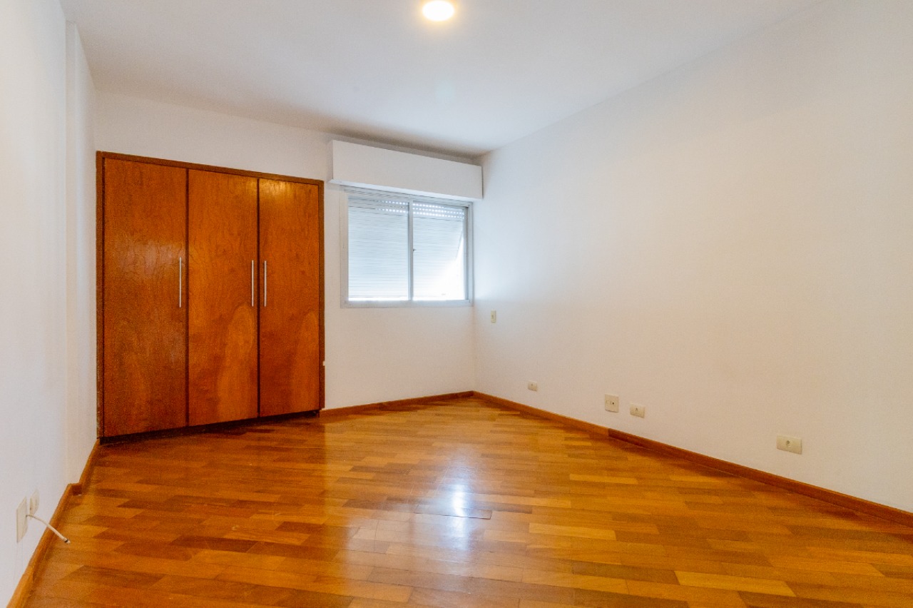 Apartamento, 3 quartos, 240 m² - Foto 25