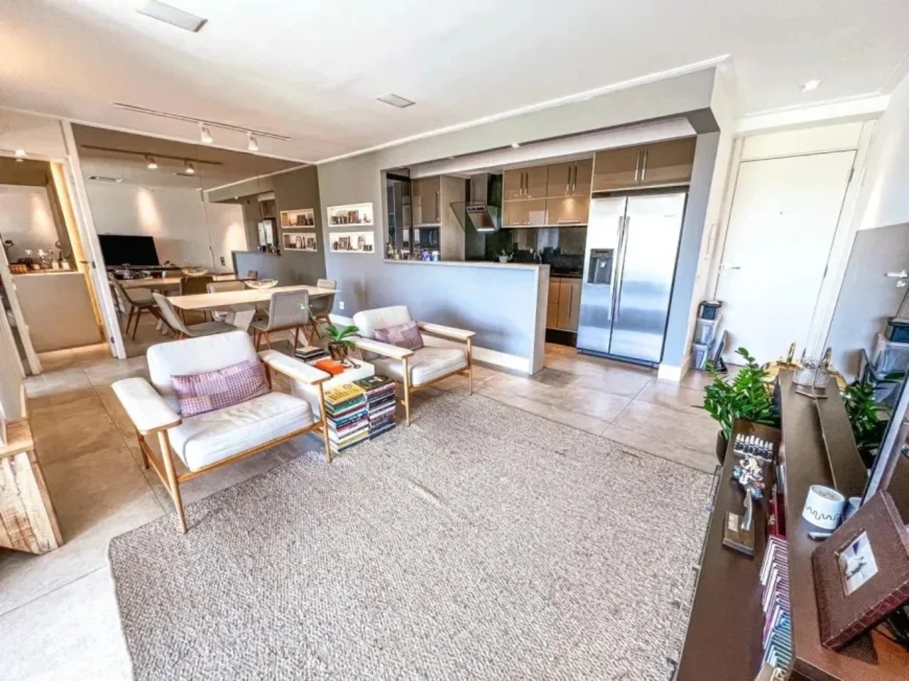 Apartamento, 1 quarto, 80 m² - Foto 2