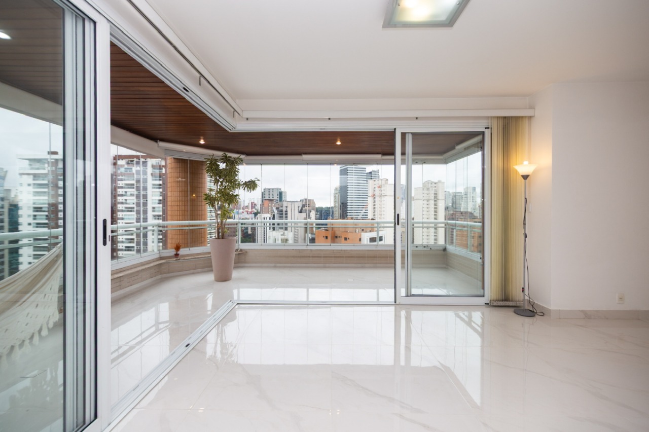 Apartamento, 4 quartos, 210 m² - Foto 2