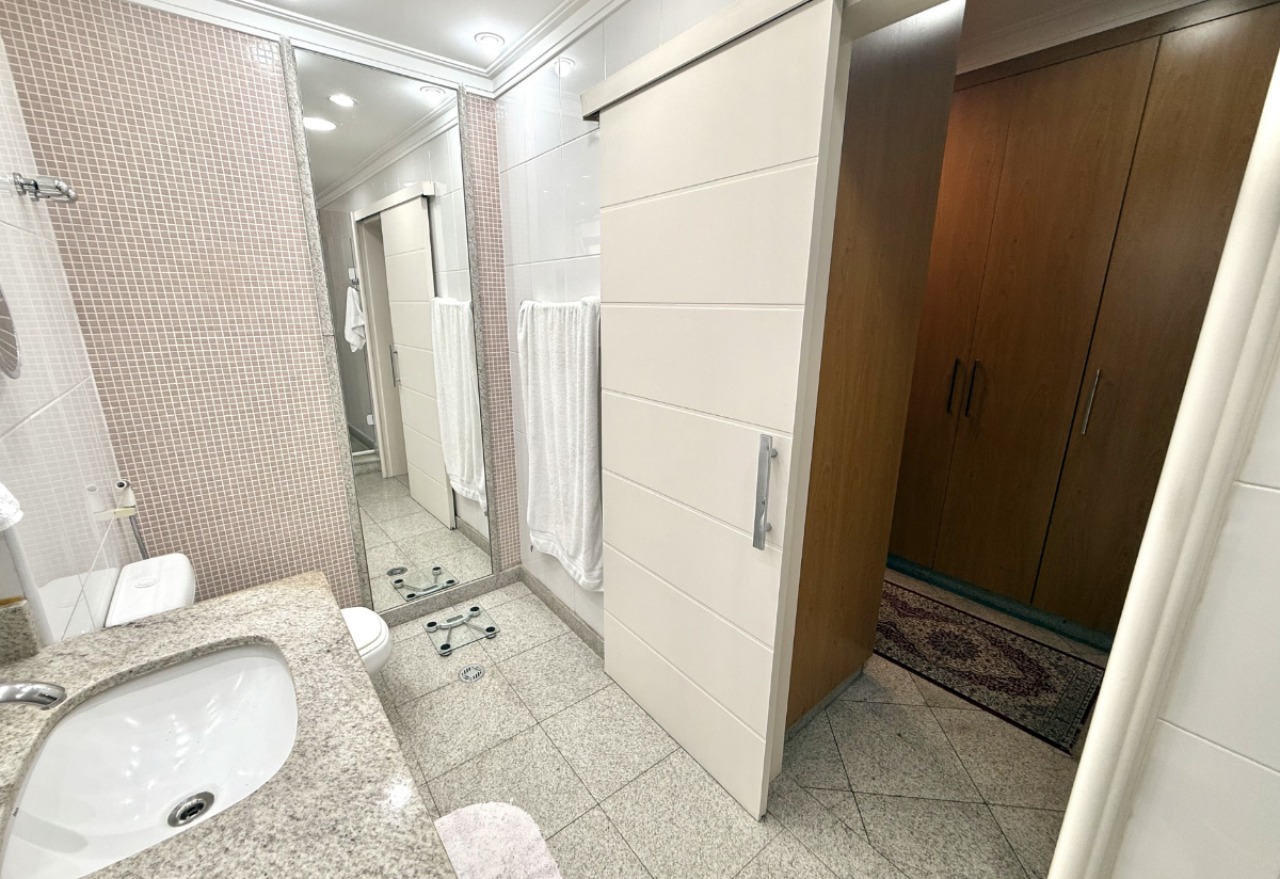 Apartamento, 3 quartos, 230 m² - Foto 24