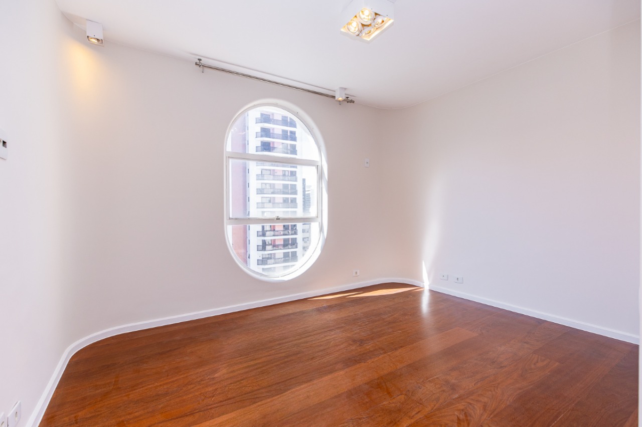 Apartamento, 4 quartos, 260 m² - Foto 11