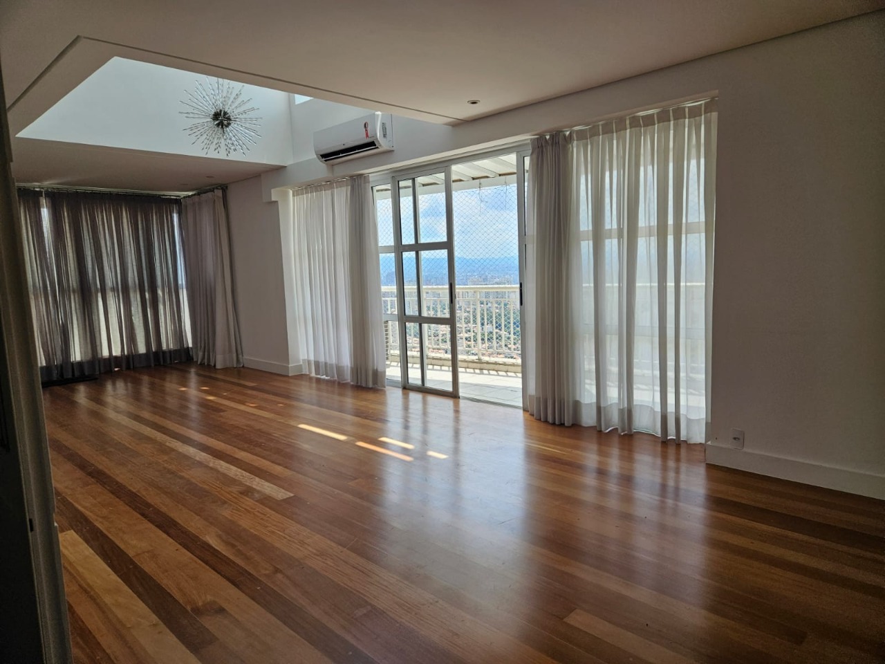 Cobertura, 4 quartos, 300 m² - Foto 3