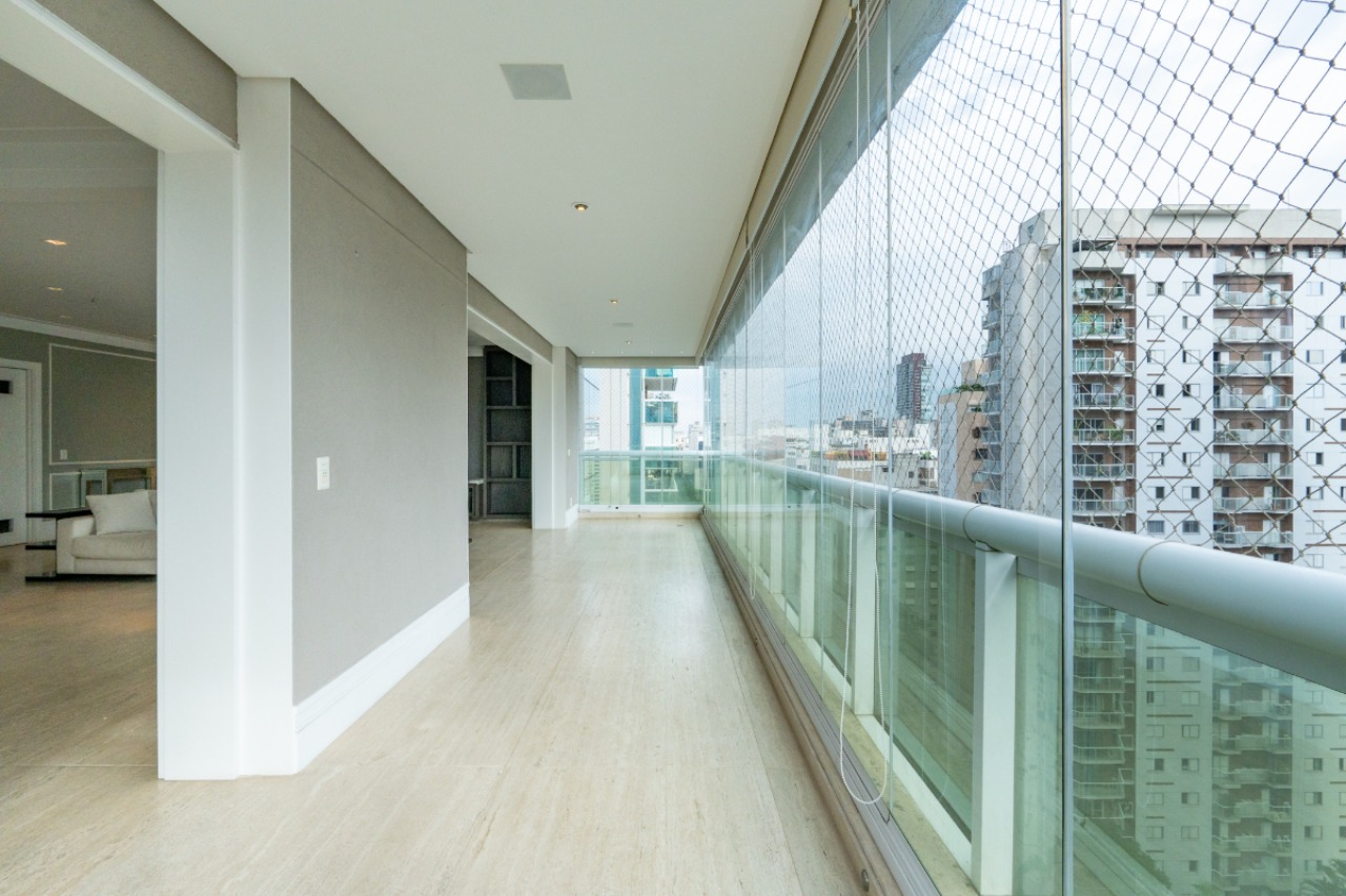 Apartamento, 4 quartos, 240 m² - Foto 1
