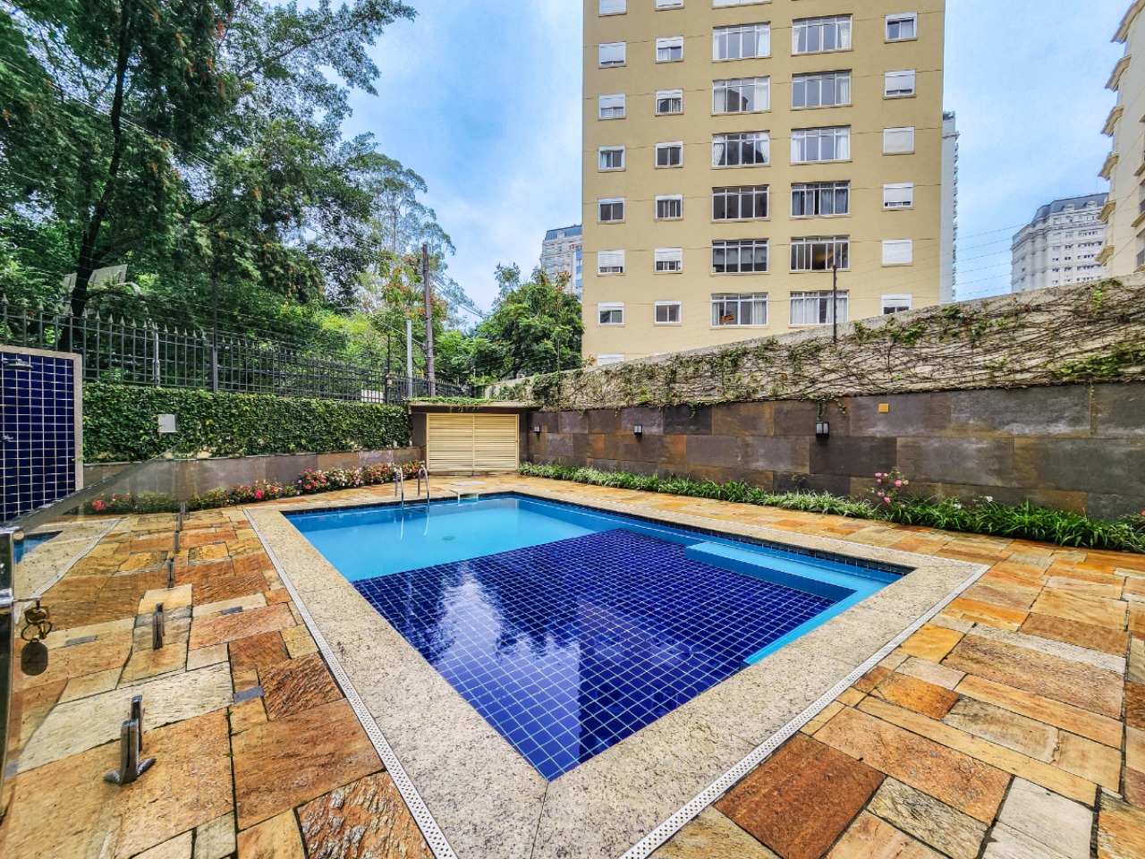 Apartamento, 3 quartos, 170 m² - Foto 1