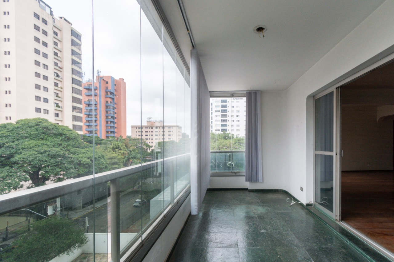 Apartamento, 4 quartos, 200 m² - Foto 1