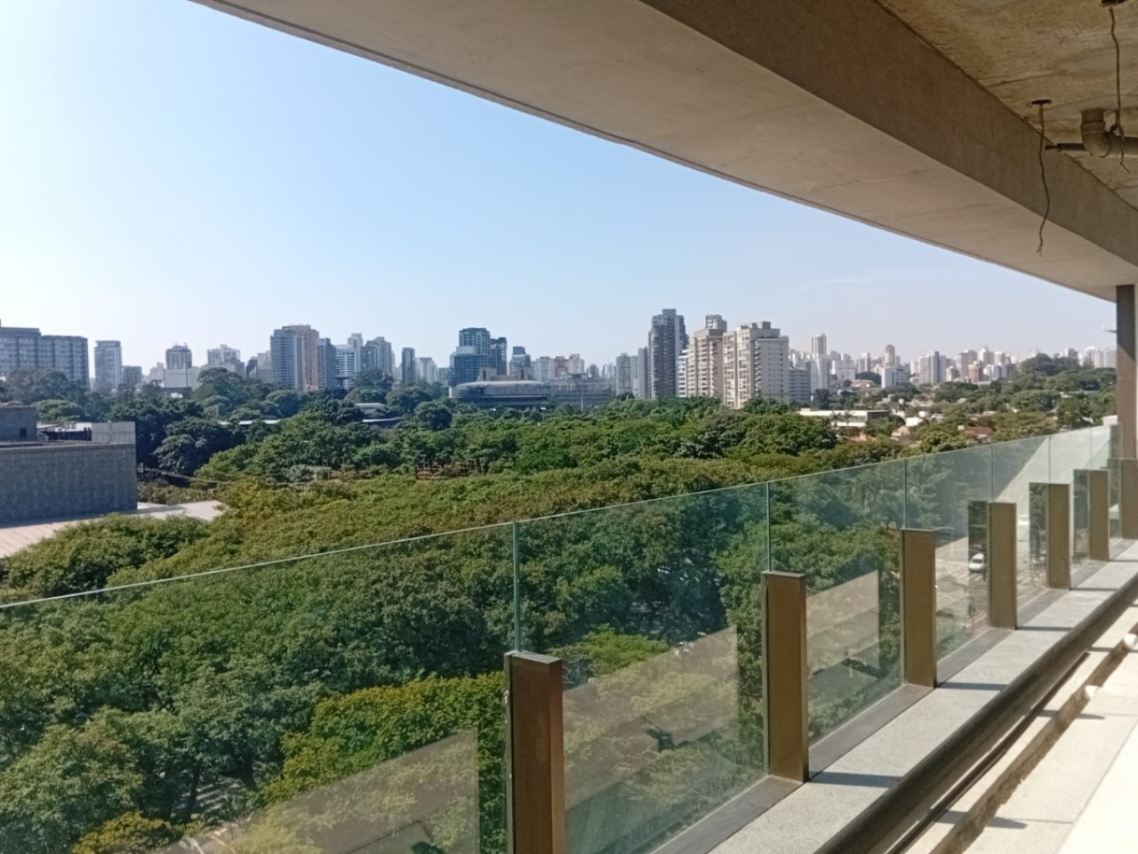 Apartamento, 3 quartos, 250 m² - Foto 1