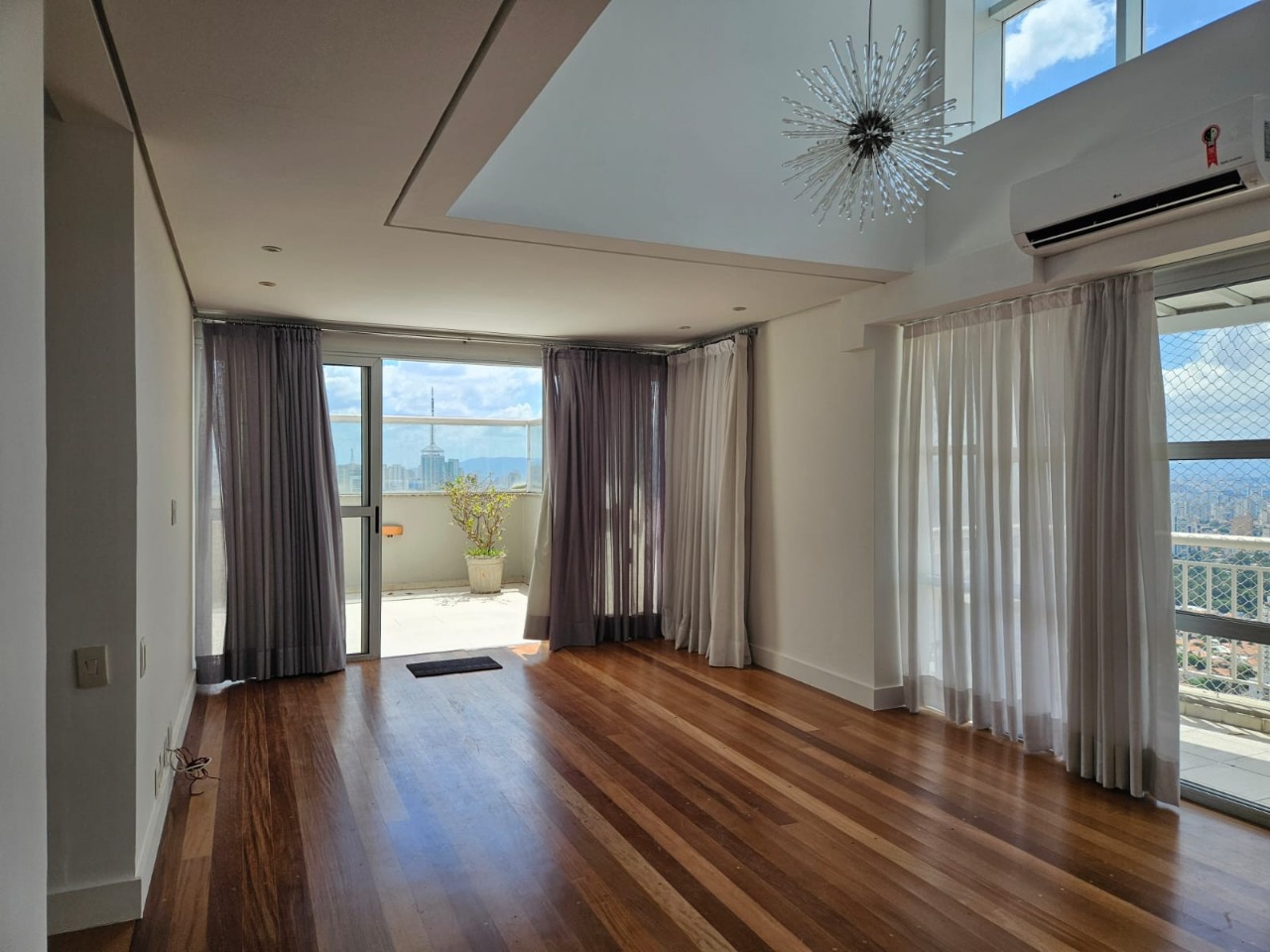 Cobertura, 4 quartos, 300 m² - Foto 4