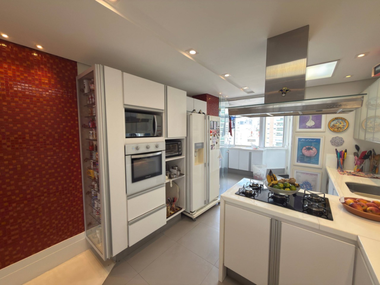 Apartamento, 3 quartos, 200 m² - Foto 1