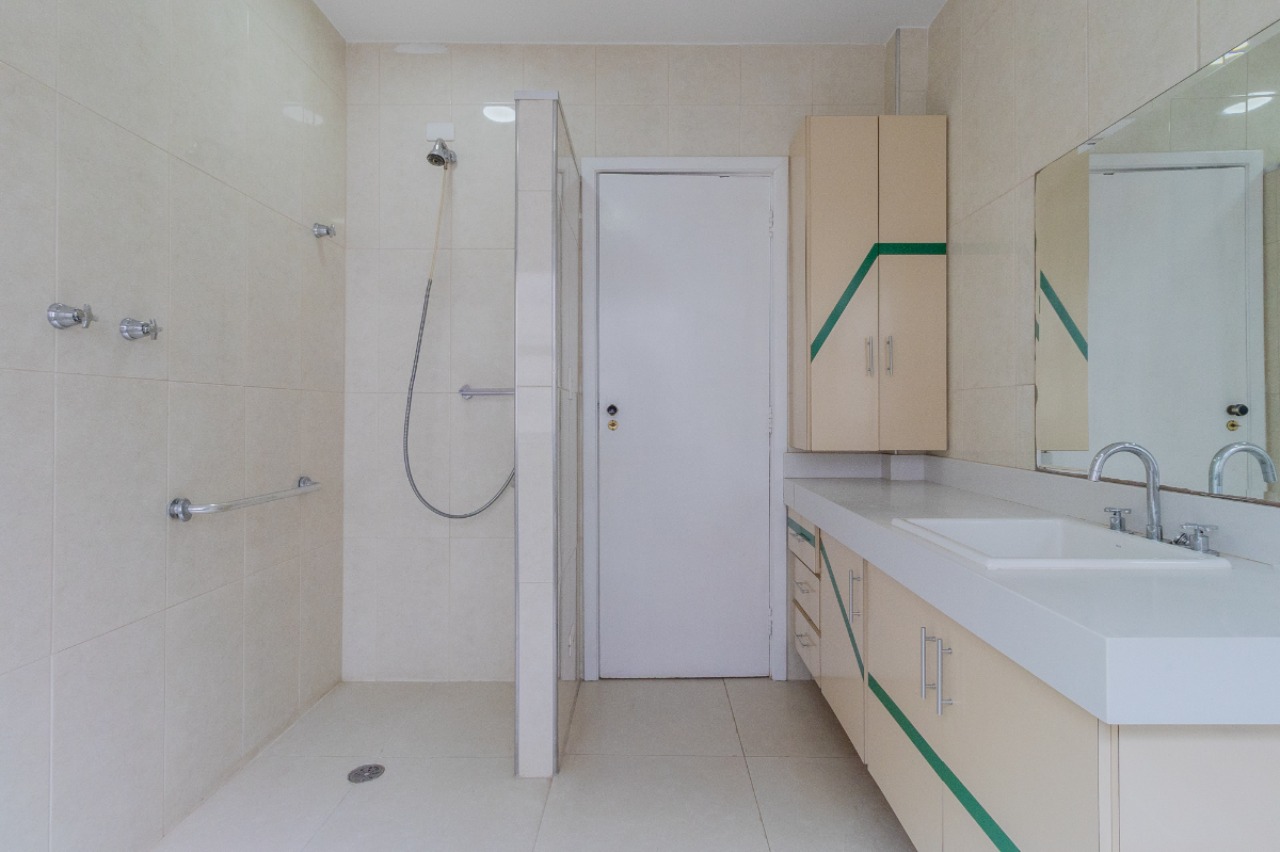 Apartamento, 3 quartos, 220 m² - Foto 12