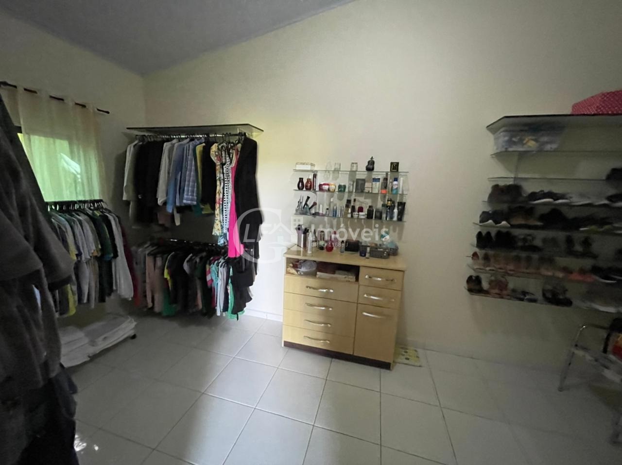 Chácara à venda em jaraguari-ms, bairro polomar: 3 quartos, 