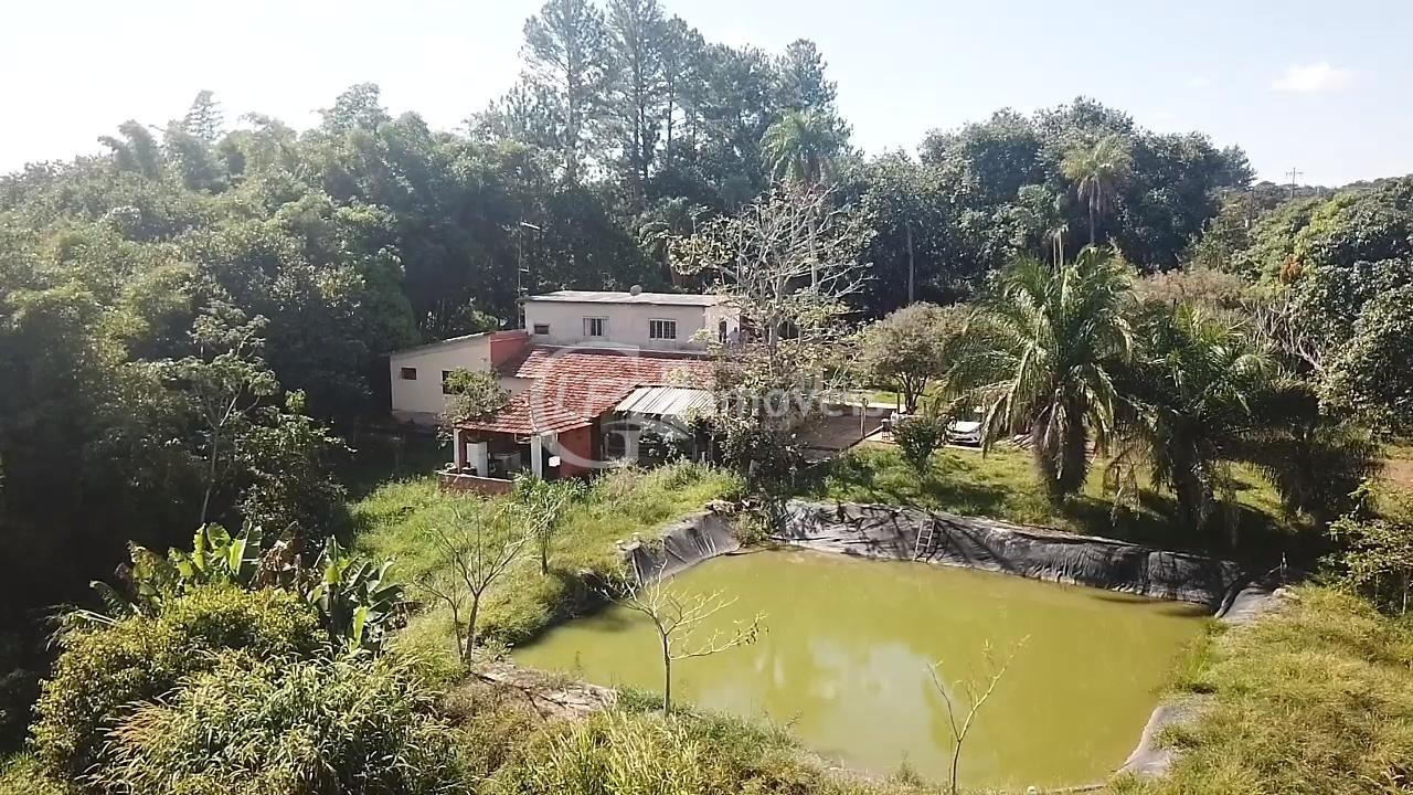 Chácara à venda em Jaraguari-MS, bairro Polomar: 3 quartos, 1 suíte, 3 salas, 4 banheiros, 4 vagas, 380m²!