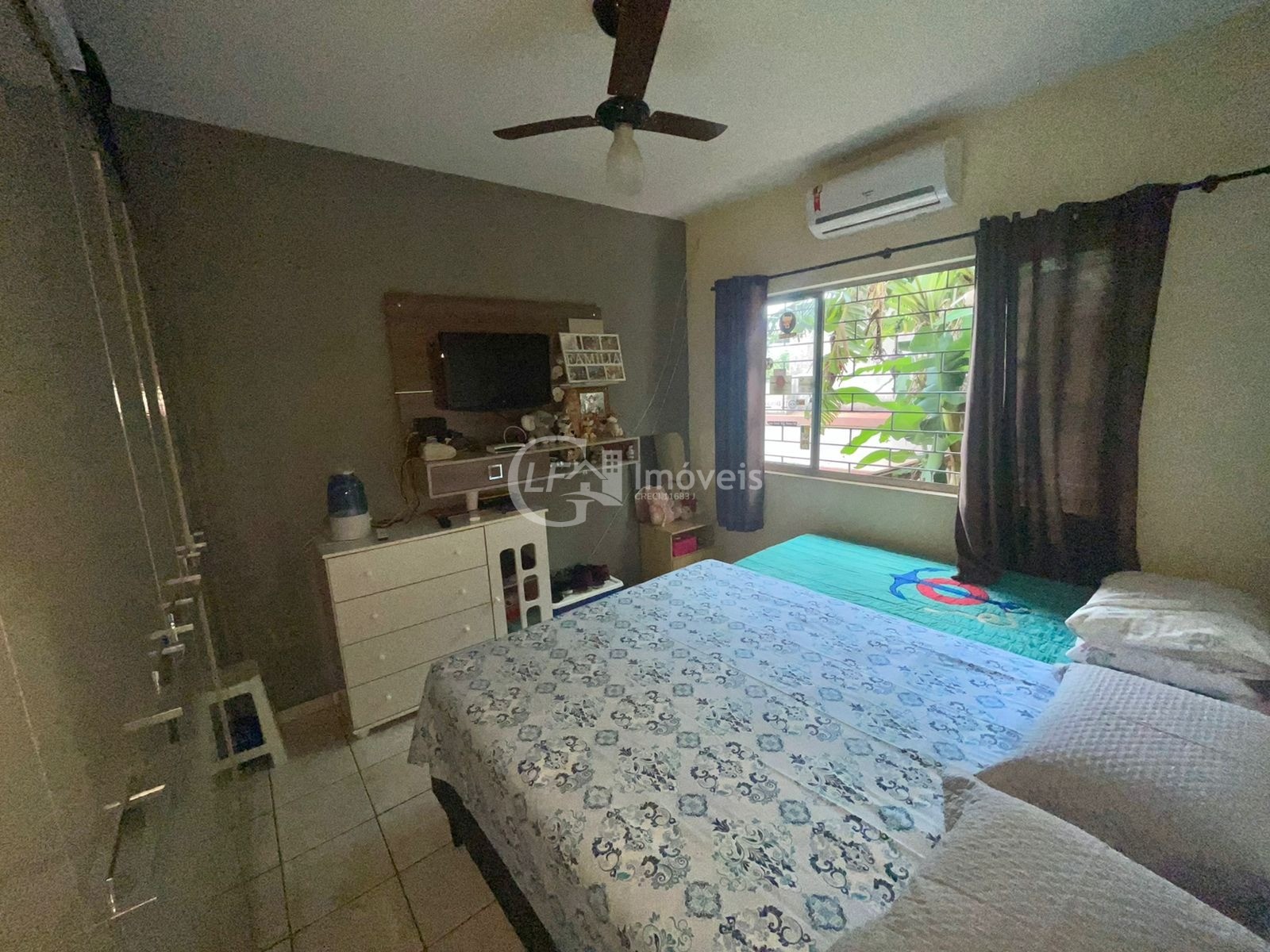 Impecável Casa à Venda na Orla Morena em Campo Grande-MS: 4 Quartos, 1 Suíte, 4 Salas, 2 Banheiros, 7 Vagas, 289,61 m²!