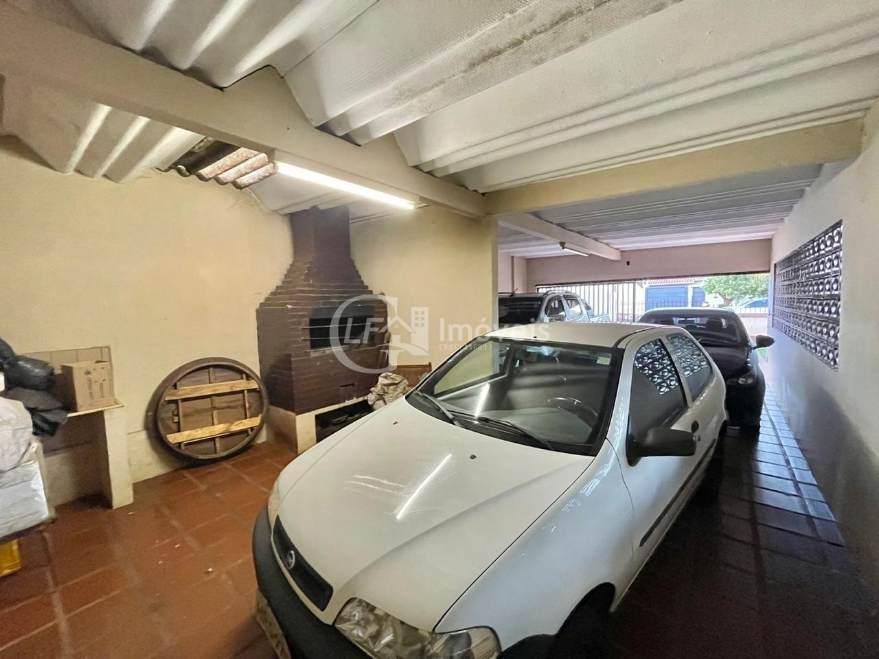 Impecável Casa à Venda na Orla Morena em Campo Grande-MS: 4 Quartos, 1 Suíte, 4 Salas, 2 Banheiros, 7 Vagas, 289,61 m²!