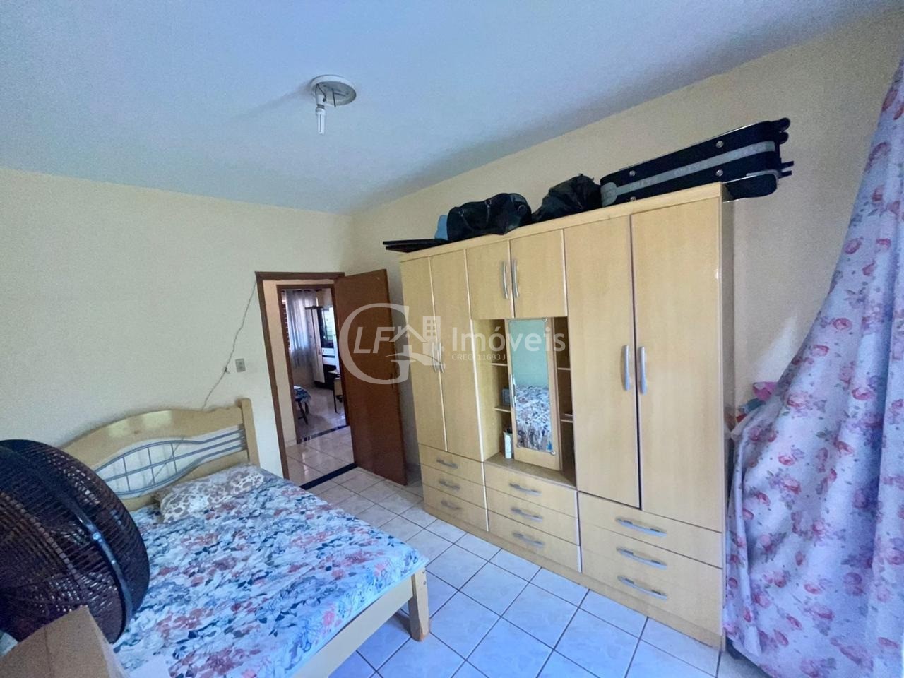 Impecável Casa à Venda na Orla Morena em Campo Grande-MS: 4 Quartos, 1 Suíte, 4 Salas, 2 Banheiros, 7 Vagas, 289,61 m²!