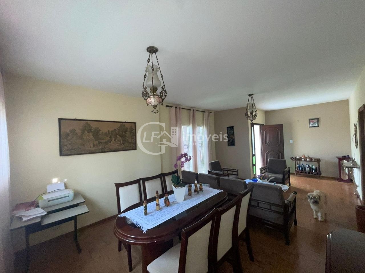 Impecável Casa à Venda na Orla Morena em Campo Grande-MS: 4 Quartos, 1 Suíte, 4 Salas, 2 Banheiros, 7 Vagas, 289,61 m²!