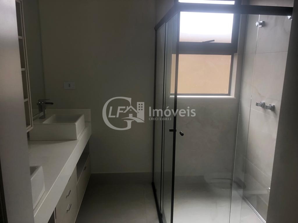 Casa, 4 quartos, 237 m² - Foto 30