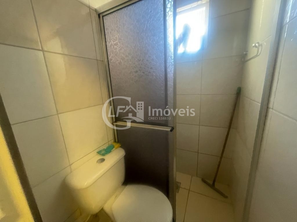 Imperdível oportunidade de adquirir casa com 2 quartos, 2 sa