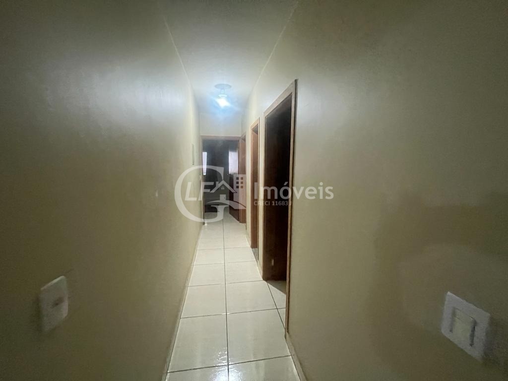 Imóvel à venda em Campo Grande-MS: Casa de 4 quartos na Vila Marli, com suíte, 2 salas, 3 banheiros, 6 vagas e 220m². Confira!