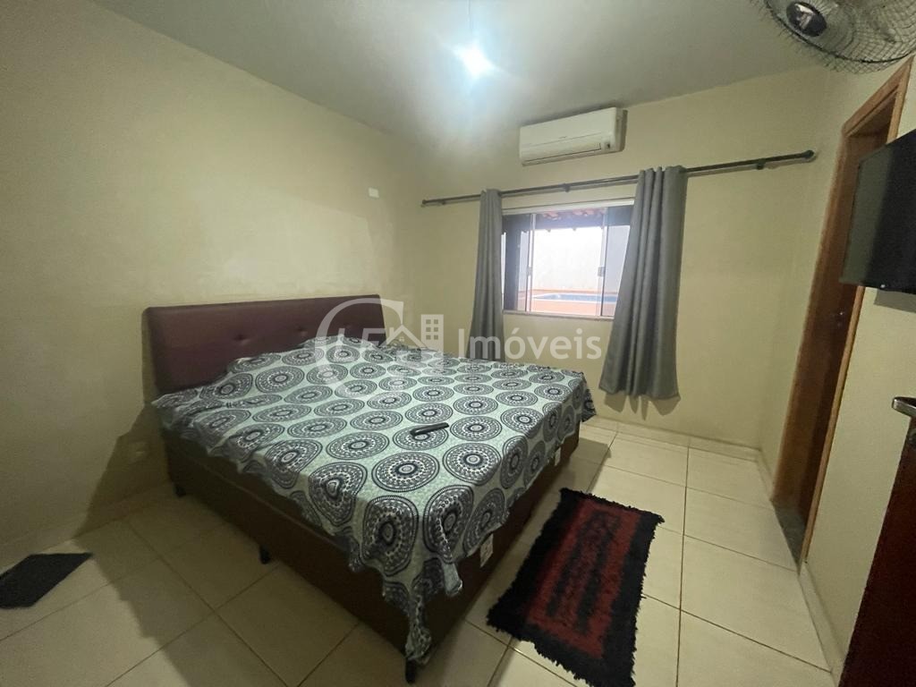 Imóvel à venda em Campo Grande-MS: Casa de 4 quartos na Vila Marli, com suíte, 2 salas, 3 banheiros, 6 vagas e 220m². Confira!