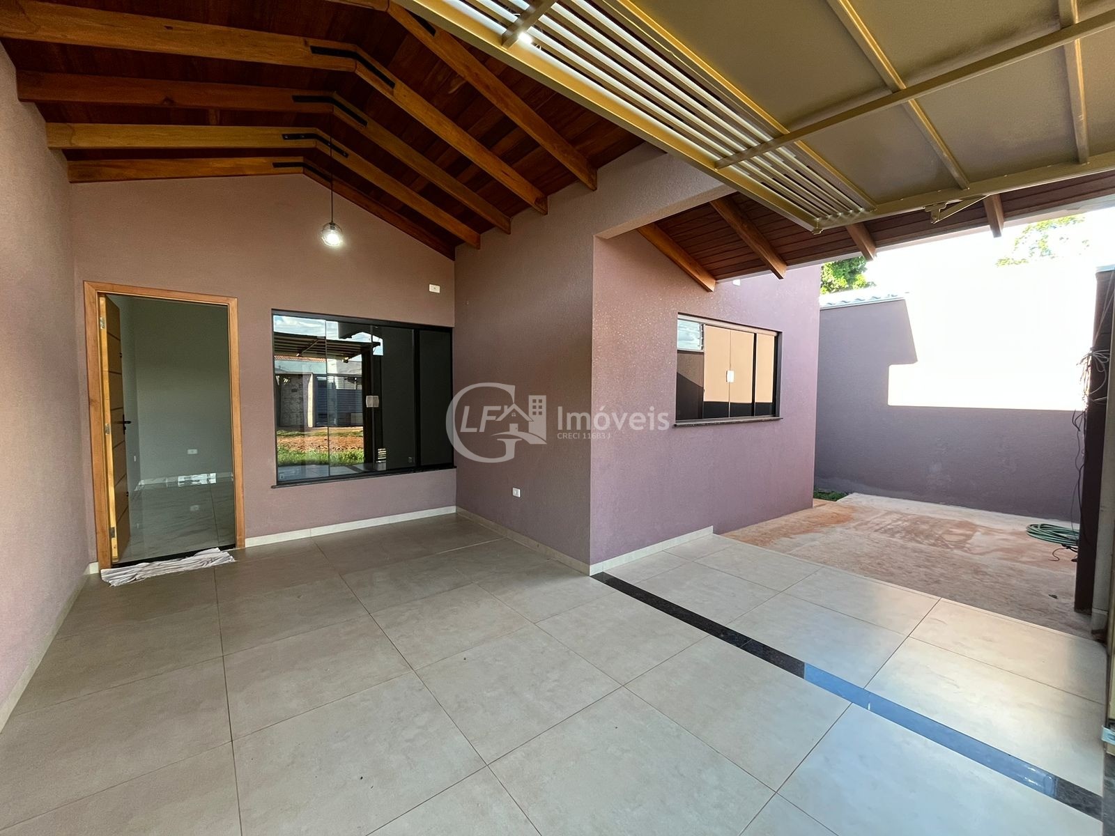 Casa, 3 quartos - Foto 2