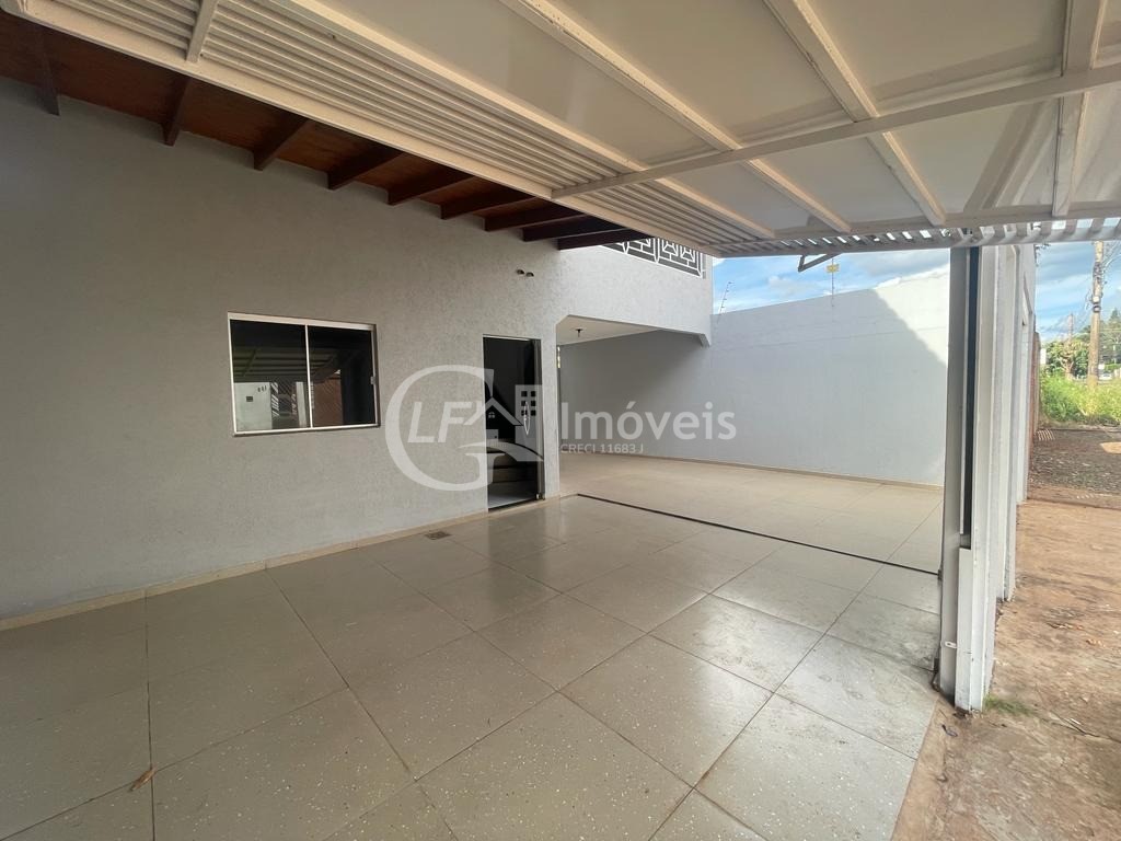 Imperdível Casa à Venda em Campo Grande-MS, Jardim das Nações - 4 quartos, 1 suíte, 2 salas, 4 banheiros, 4 vagas, 360m².