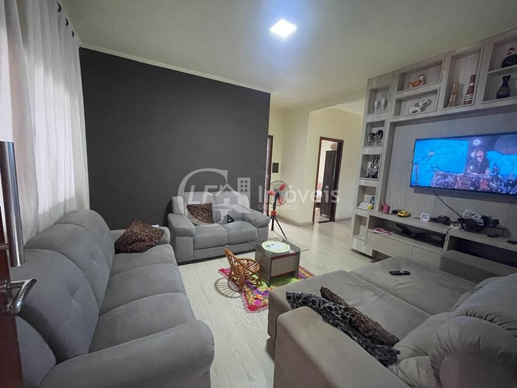 Casa, 3 quartos, 360 m² - Foto 23