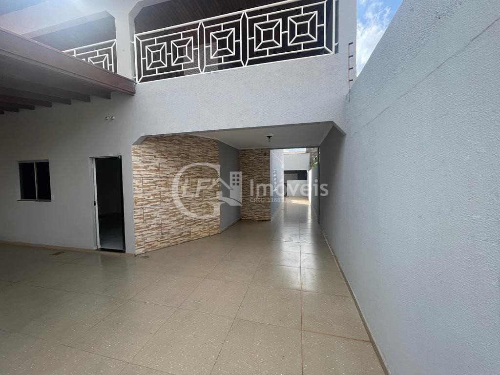 Imperdível Casa à Venda em Campo Grande-MS, Jardim das Nações - 4 quartos, 1 suíte, 2 salas, 4 banheiros, 4 vagas, 360m².