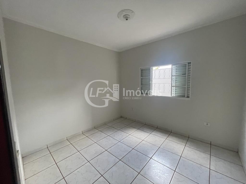 Imperdível Casa à Venda em Campo Grande-MS, Jardim das Nações - 4 quartos, 1 suíte, 2 salas, 4 banheiros, 4 vagas, 360m².