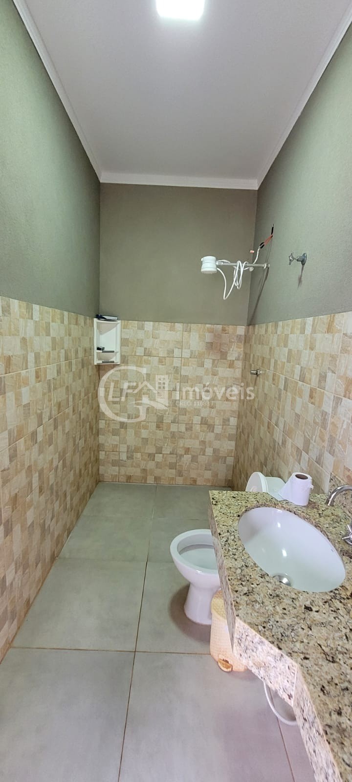 Imperdível oportunidade de casa comercial à venda em campo g