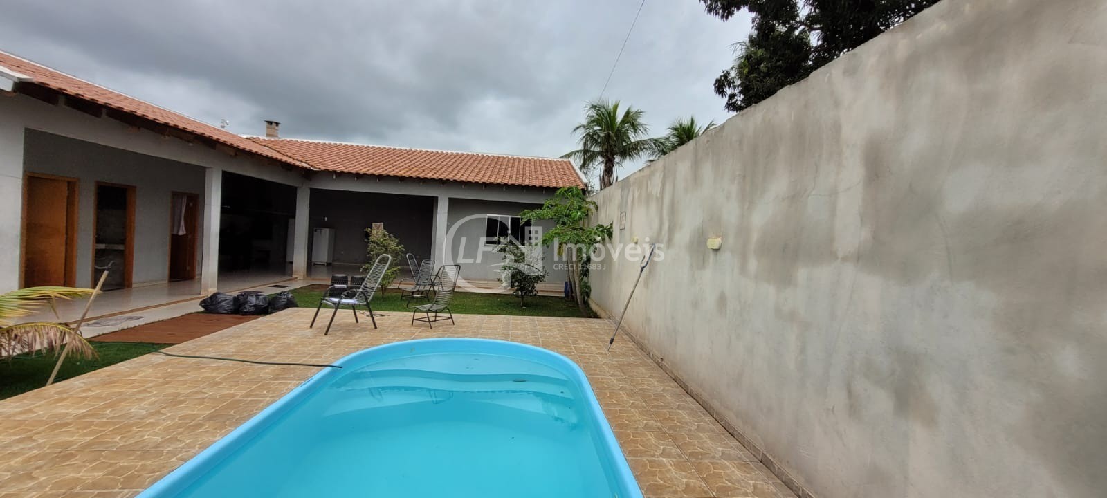 Imperdível oportunidade de casa comercial à venda em campo g