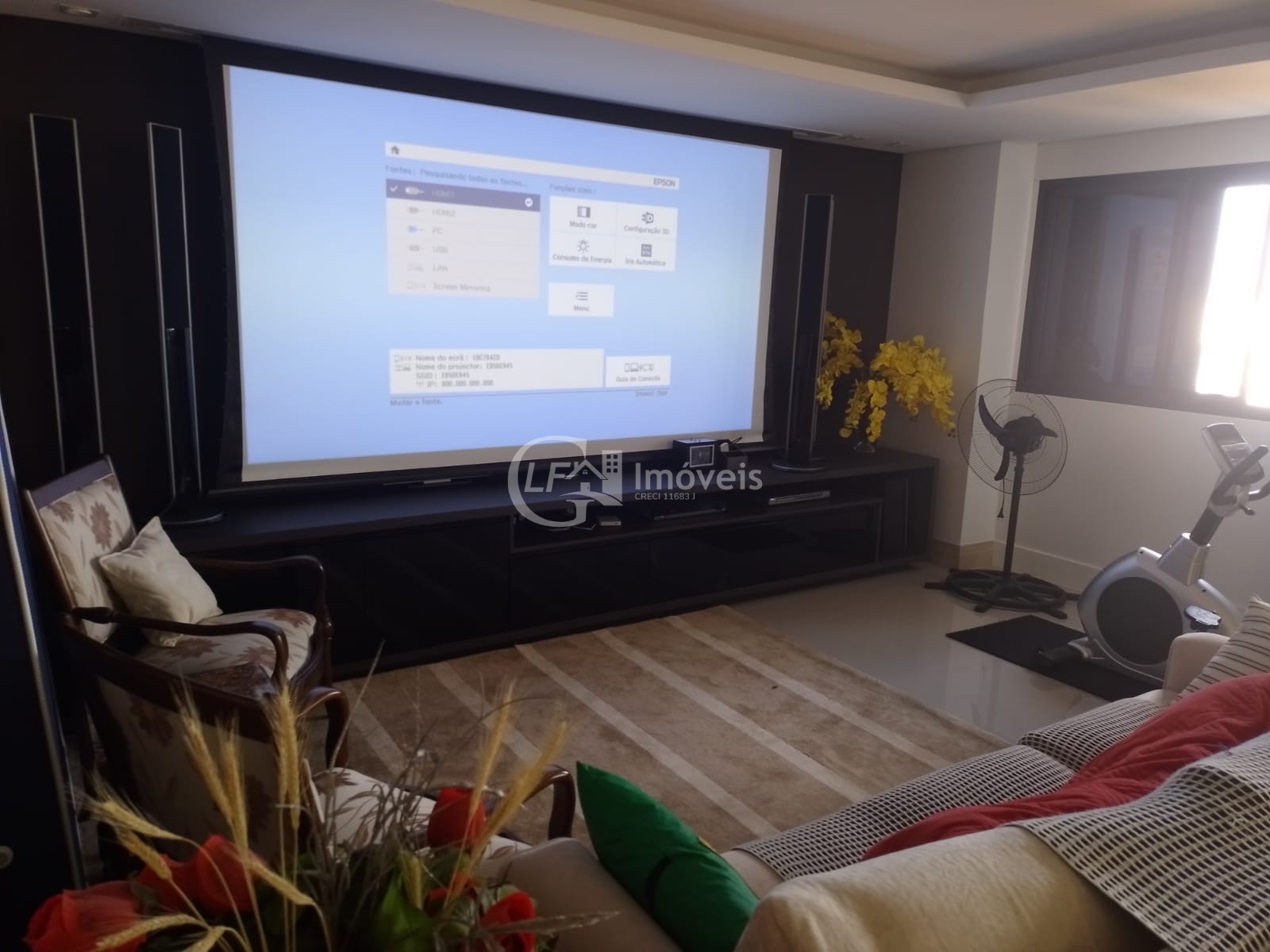 Apartamento à venda em Campo Grande-MS no bairro Royal Park: 2 quartos, 1 suíte, 2 salas, 4 banheiros, 3 vagas, 368m².