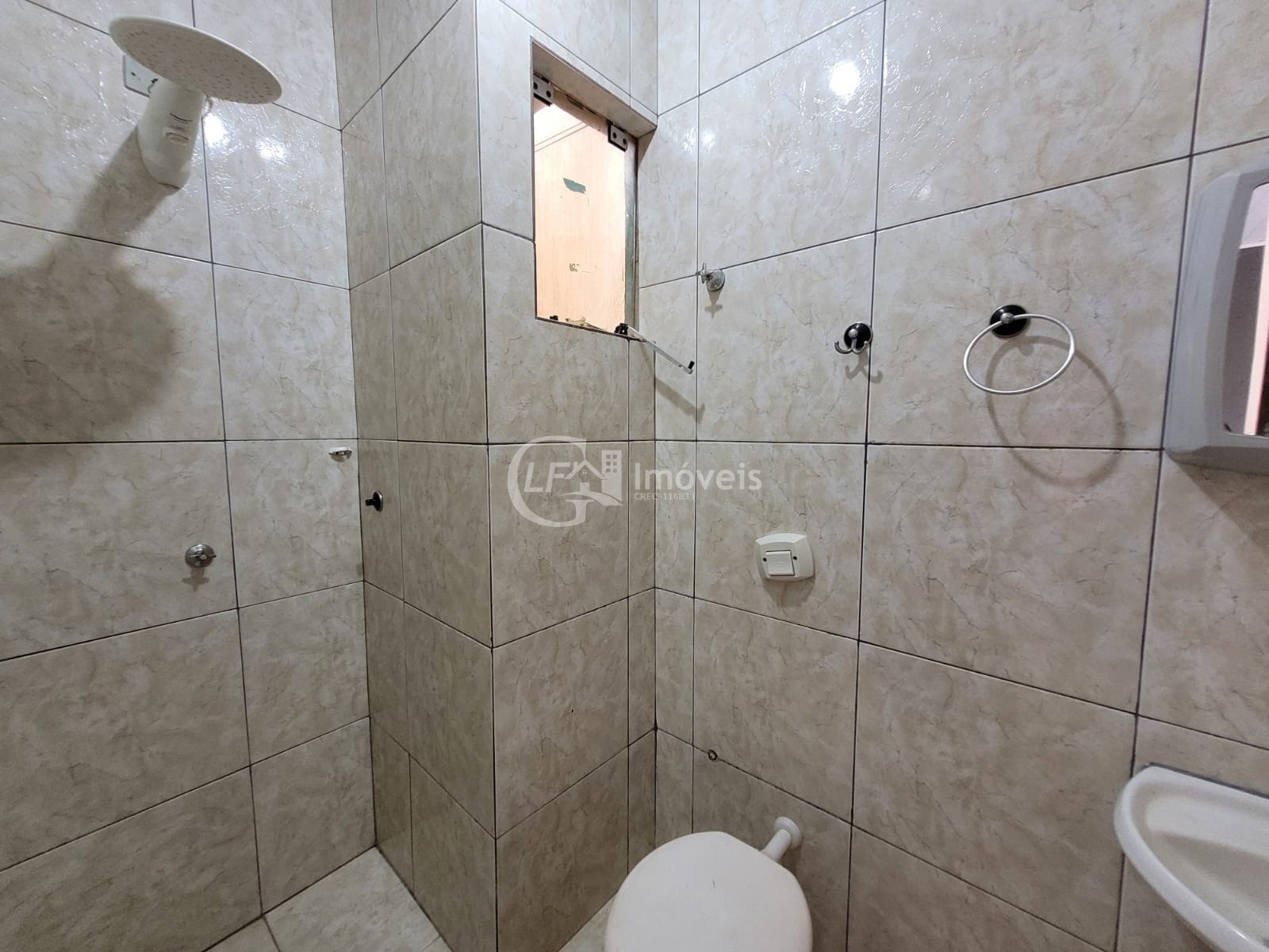 Casa à venda em campo grande-ms: 2 quartos, 1 sala, 1 banhei