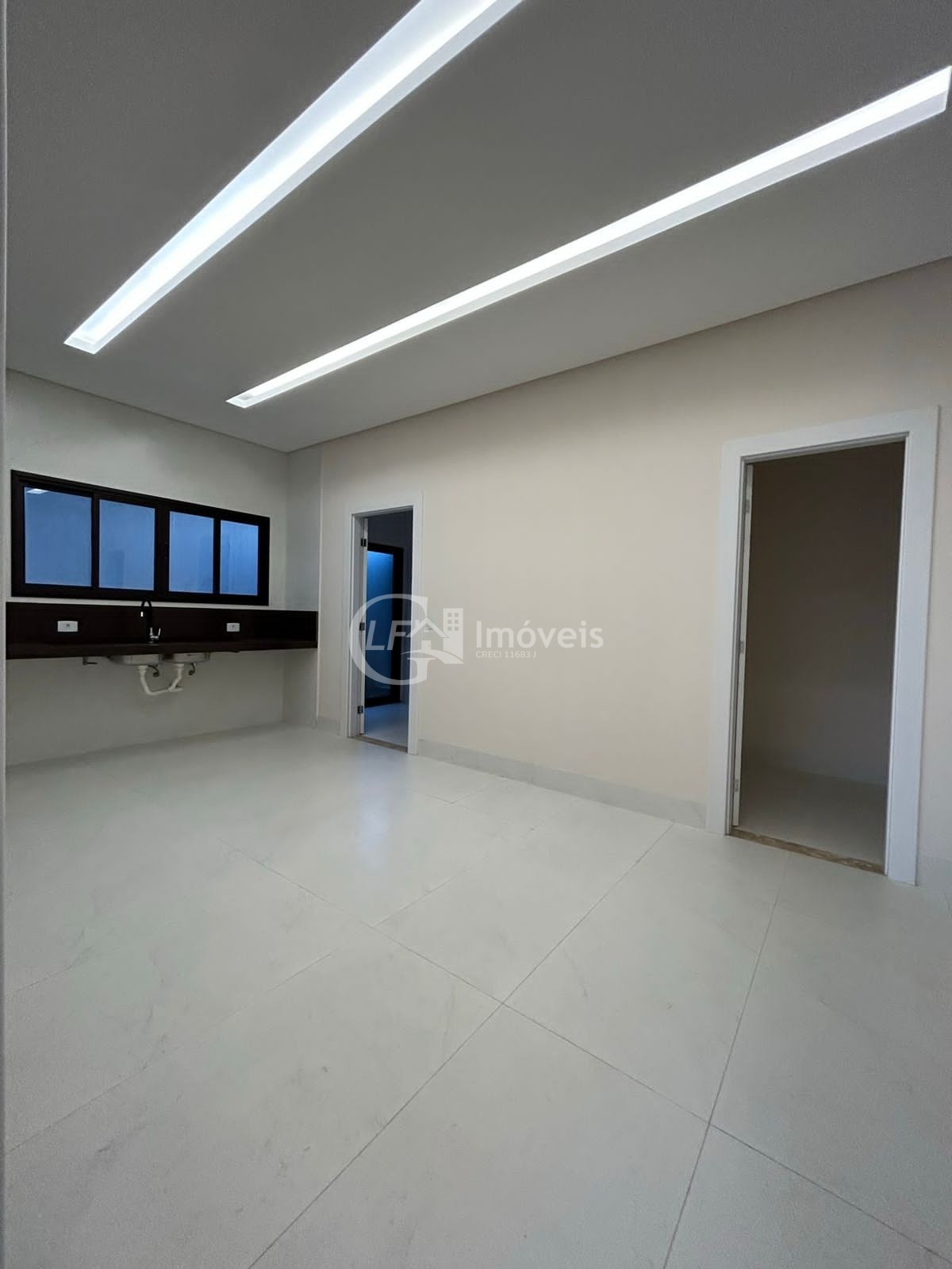 Imperdível: casa de luxo em condomínio à venda em campo gran