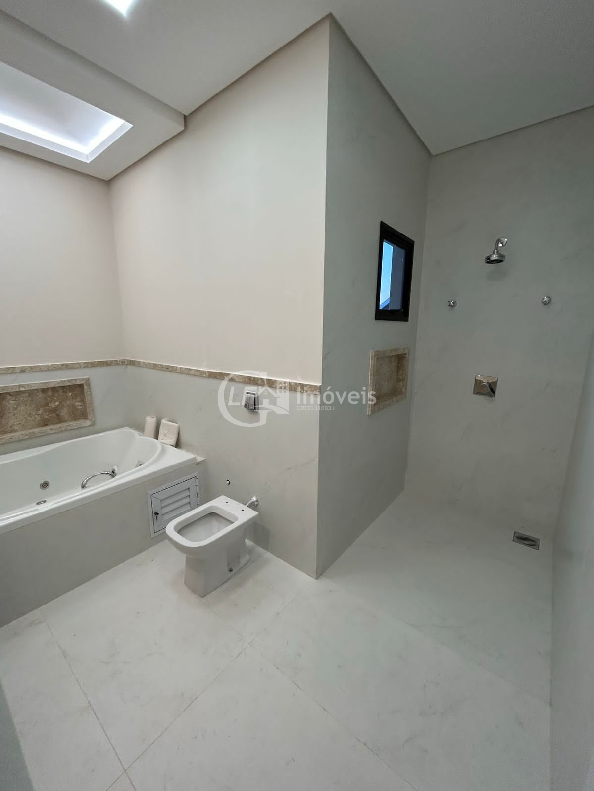 Imperdível: casa de luxo em condomínio à venda em campo gran
