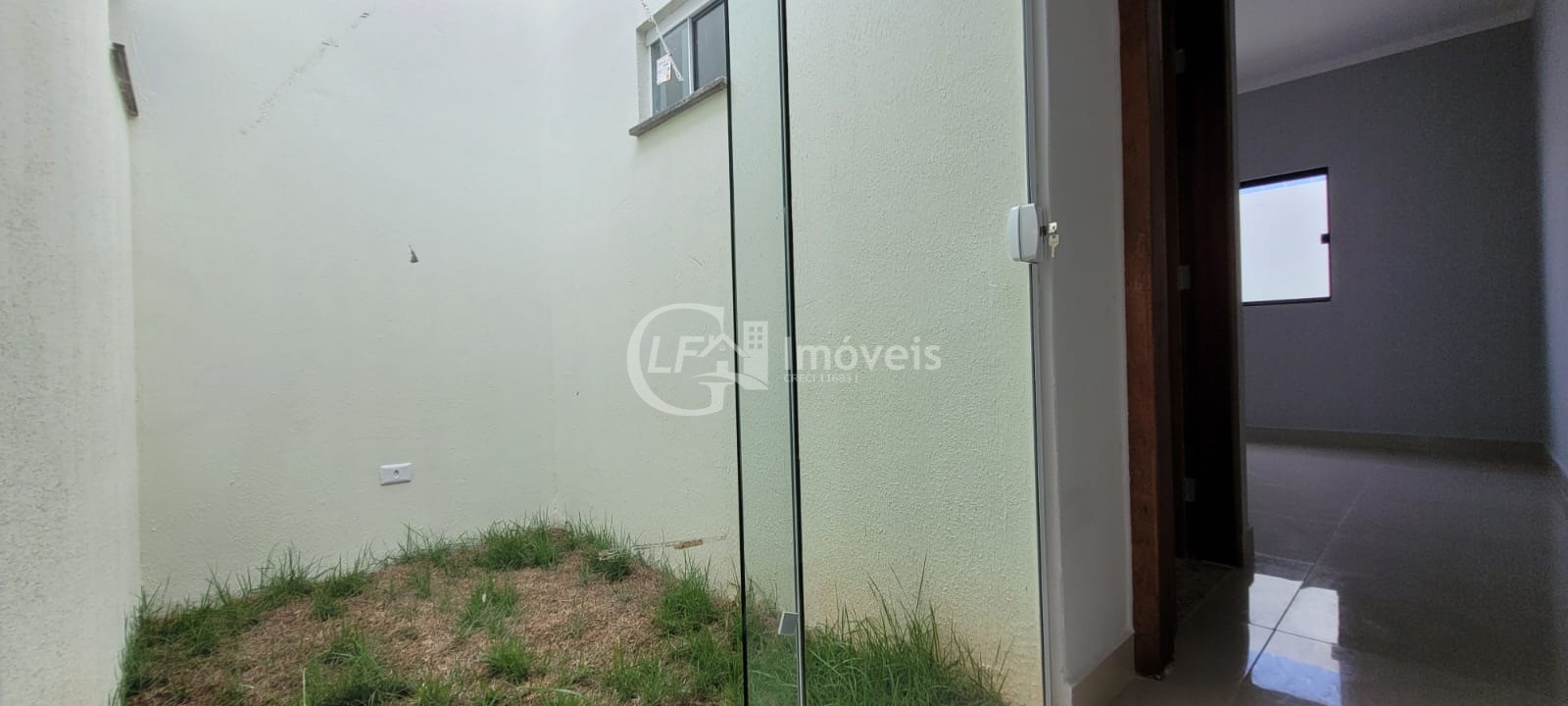 Imperdível oportunidade: Casa à venda em Campo Grande-MS, bairro São Francisco, 3 quartos, 1 suíte, 1 vaga de garagem!